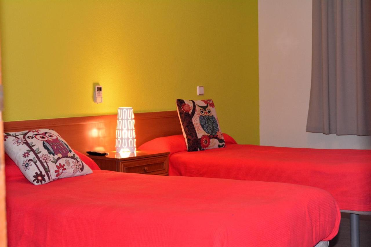 Hostal Gastrobar Carmelo Villarejo de Salvanés المظهر الخارجي الصورة