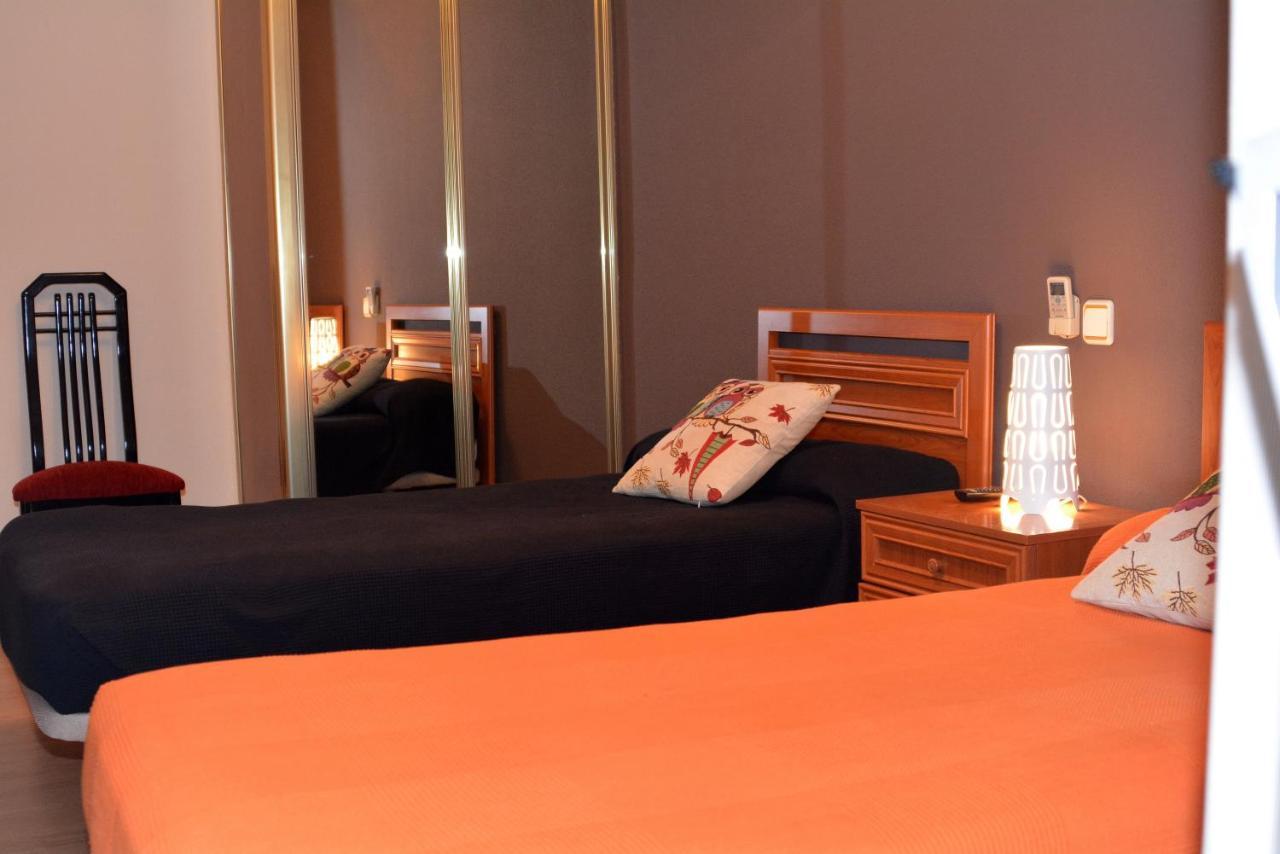 Hostal Gastrobar Carmelo Villarejo de Salvanés المظهر الخارجي الصورة