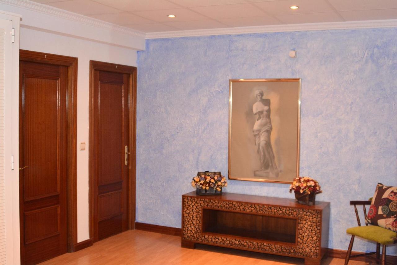 Hostal Gastrobar Carmelo Villarejo de Salvanés المظهر الخارجي الصورة