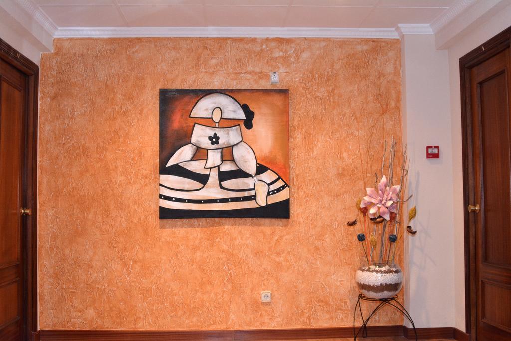 Hostal Gastrobar Carmelo Villarejo de Salvanés المظهر الخارجي الصورة